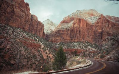 Zion National Park, Utah: Snowfall and Sandstone